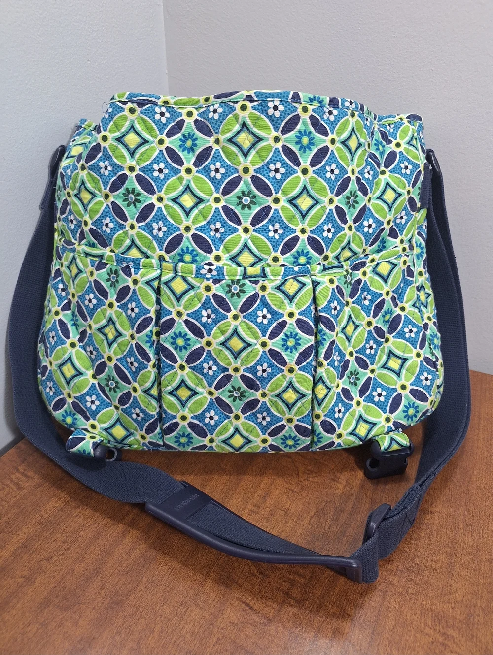 Vera Bradley Messenger Bag Adj  Blue Green Daisy Daisy Travel Laptop Retired